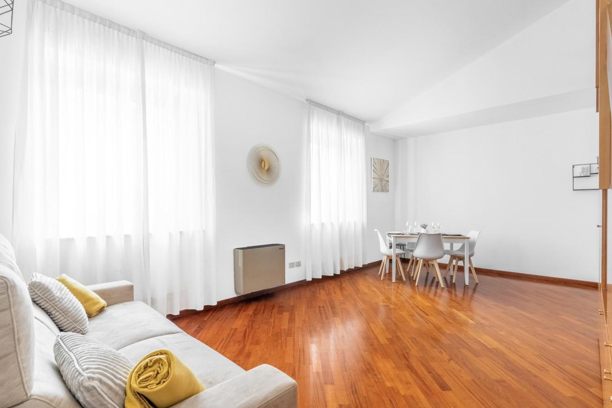 Central Luxurious Apartment Duomo A/C-Wi-Fi Free Милан Экстерьер фото